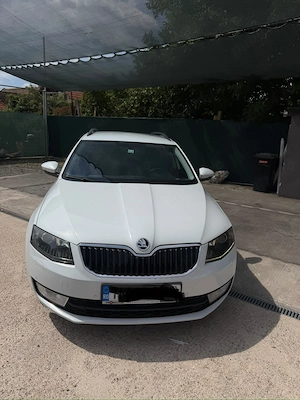 Skoda Octavia  - imagine 9