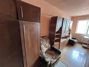 Vand gars.conf.2, st.33 mp.,in Gradiste,str.Comunarzilor,et.4 din 4, bloc in curs reabiliatre termic - imagine 4