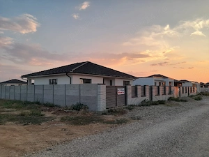 casa de vânzare Sântandrei  - imagine 2
