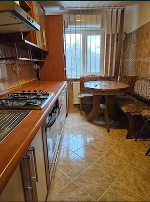 Vând Apartament 2 camere, zona Piața Moldovei - imagine 4