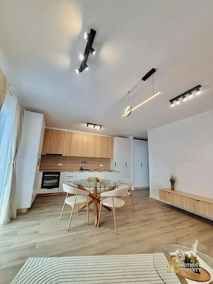 De vanzare partament 2 camere Confectii Arad
