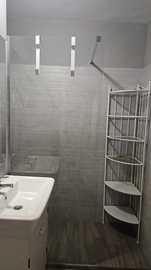 Spatiu amenajat pentru birouri. Bd. Coposu. Vedere stradala. - imagine 5