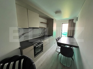Apartament 2 camere, lux, parcare, zona UMF - imagine 3