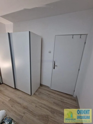 Faleza Nord, de inchiriat 3 camere, mobilat, gaze - imagine 9