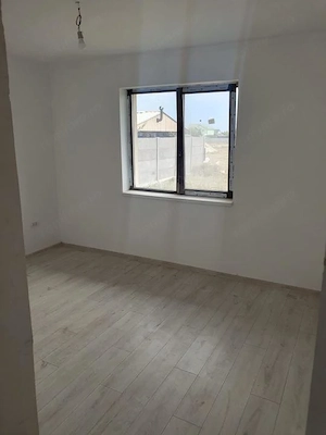  Casa Individuala | 4 camere 3 dormitoare 2 Bai | Asfalt | Remetea-Mare - imagine 8