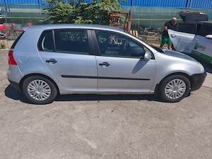 Volskwagen golf 5  - imagine 4
