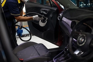 Servicii de spălătorie auto profesional - imagine 2