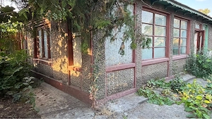 casa cu teren de vanzare  - imagine 4