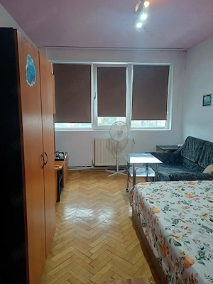 Apartament 3 Camere Decomandat Centrala proprie Zona Complexul Studentesc - imagine 2