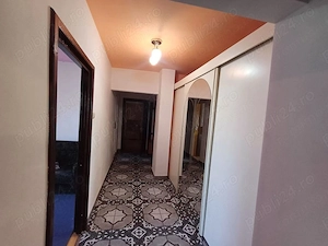 Apartament 3 Camere Decomandat Centrala proprie Zona Complexul Studentesc - imagine 6