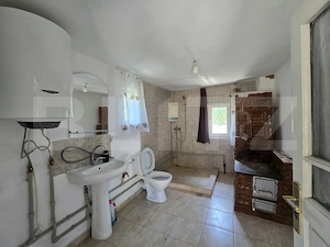 Casă cu 3 corpuri, 164 mp, zona Costeștii din Deal - imagine 16