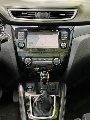 Nissan Qashqai 2018, automat, 164.000 Km, 1.2 benzina, 115 cai - imagine 9