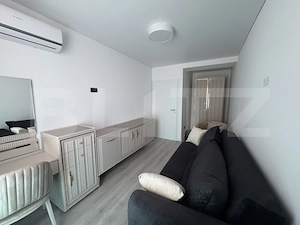 Apartament 3 camere, lux, parcare, zona UMF - imagine 4