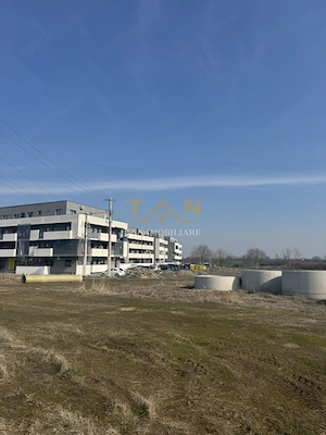 Teren pentru Bloc  Regim de inaltim P+3 Giarmata Vii