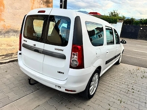 Logan MCV 1.5 dci euro 5 2012 klima înmatriculat  - imagine 4