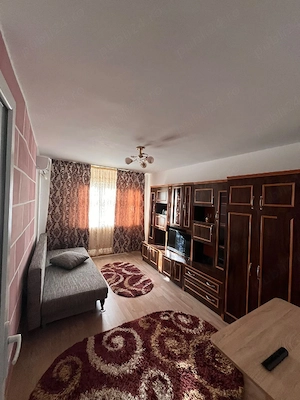 Se închiriază garsoniera in zona Pistruiatu 