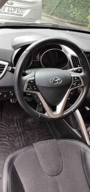 Hyundai Veloster - imagine 7