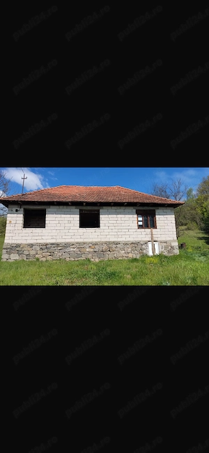 Casă 104 mp + 9.000 mp teren + grajd din stejar   Vârfurile, Arad - imagine 3