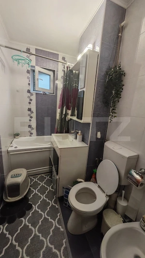 Apartament cu 3 camere, 50.85 mp, zona Rogerius - imagine 11