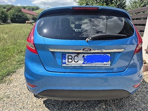 Vand Ford Fiesta 1.3 benzina si GPL model 2009 proprietar fiscal pe loc. - imagine 3