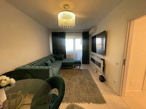 apartament 2 camere titan auchan-HIGH CLASS-parcare proprie-centrala proprie - imagine 2