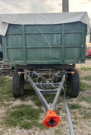 Remorcă agricolă de vanzare