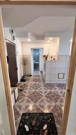 Tudor - Vanzare apartament 2 camere - B-dul. 1 Decembrie 1918 - imagine 2