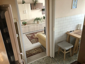 Apartament cu 3 camere, semidecomandat, etajul 2, Dealul Florilor - imagine 8