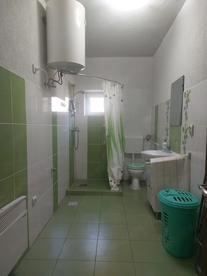 Vand casa la Piscolt - imagine 2