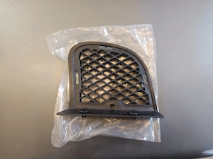 Grilă laterală bară față dreapta Hyundai Tucson 2004-2009 Nouă Originală OEM 86556-2E000