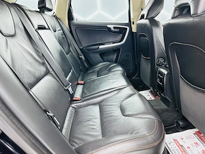 Volvo XC60 - imagine 7