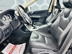 Volvo XC60 - imagine 14