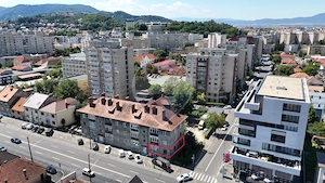 Apartament 2 camere | 56 mp utili | boxă 13 mp | Chirias 500 Euro/lună