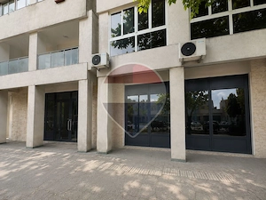 Spațiu comercial de 137mp de închiriat în zona Faleza Nor / vad intens