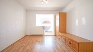 Apartament 3 camere Ghimbav, ideal pentru familie sau investiție! - imagine 2