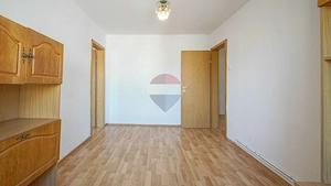 Apartament 3 camere Ghimbav, ideal pentru familie sau investiție! - imagine 17