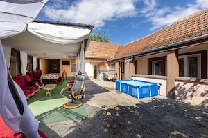 Casă de închiriat cu 4 camere în Pârneava – mobilată și utilată - imagine 15
