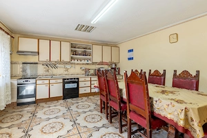 Casă de închiriat cu 4 camere în Pârneava – mobilată și utilată - imagine 10