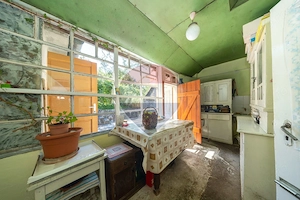 Casă autentică în Săcele teren 1.900 mp și livadă - imagine 15