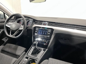 Volkswagen Passat - imagine 8