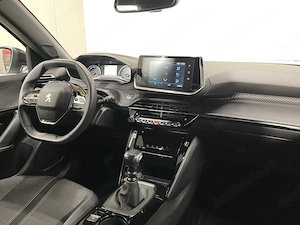 Peugeot 2008 - imagine 8