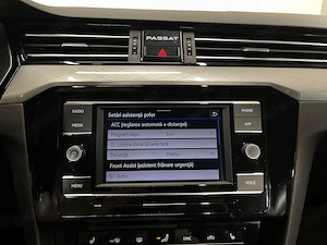 Volkswagen Passat - imagine 16