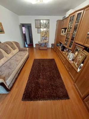 vând apartament  - imagine 2