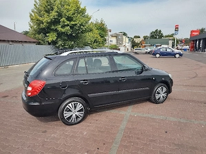 Skoda Fabia benzina 12 TSI EURO 5 FAB 2012 preț 3150 euro  - imagine 5