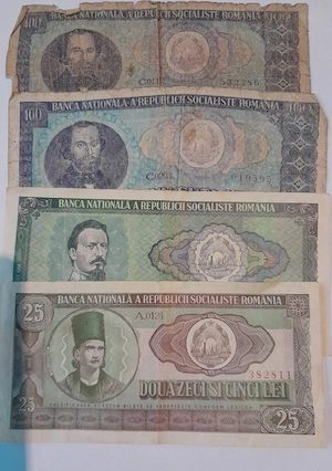 Vând bancnote vechi
