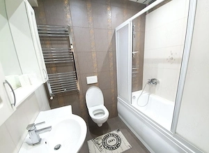 in CLUJ ofer in chirie apartament personal cu 2 camere