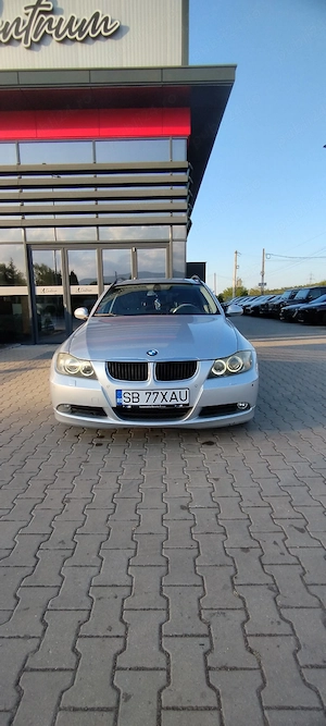 BMW 320d M47 Automat Interior Rar - imagine 5