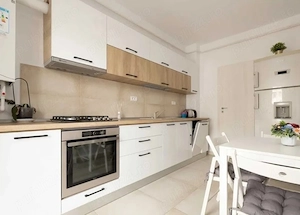 central in GALATI dau in chirie apartament cu 2 camere 
