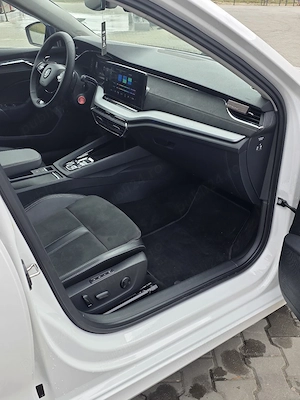 skoda octavia  - imagine 4