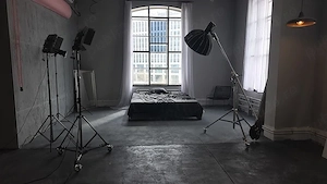 Vand studio foto preluare spatiu chirie de 42mp 380e luna si 80mp 700e luna in zona Timpuri Noi - imagine 2